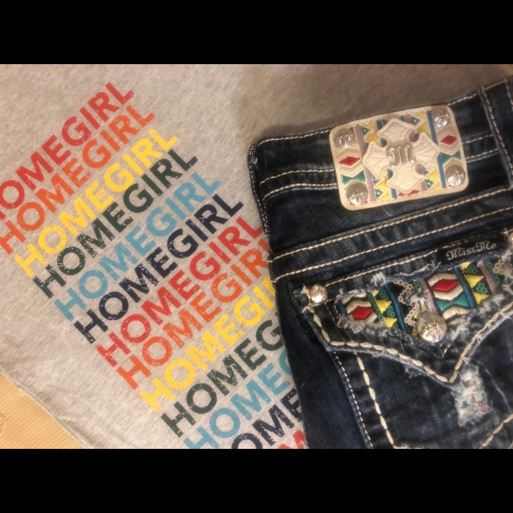 HOMEGIRL TEE in Gray